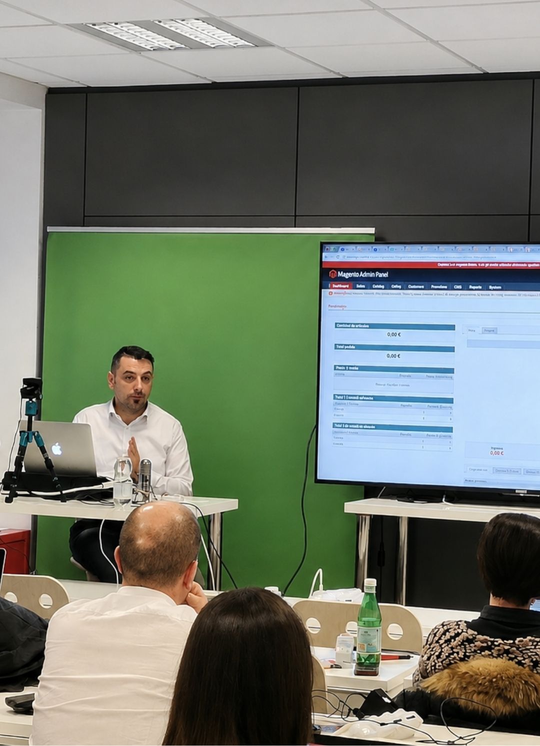 Formazione e-commerce in aula con Dario Tana